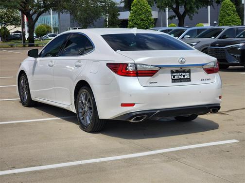 2018 Lexus ES 350 Base