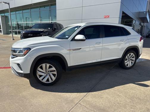 2020 Volkswagen Atlas Cross Sport 2.0T SE w/Technology