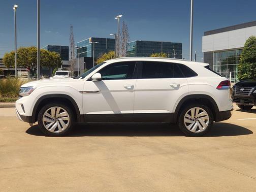 2020 Volkswagen Atlas Cross Sport 2.0T SE w/Technology