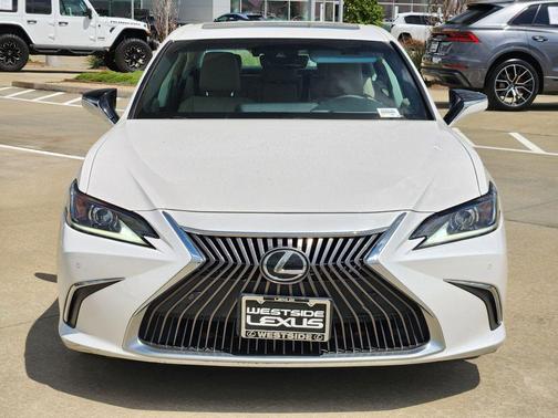 White 2019 Lexus ES 350 Base