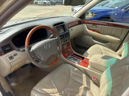 2001 Lexus LS 430 Base