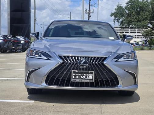 2025 Lexus ES 350 Base