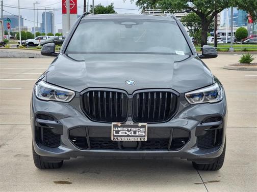 2023 BMW X5 M50i