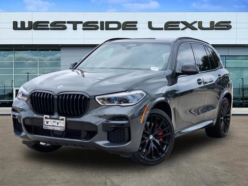 2023 BMW X5 M50i