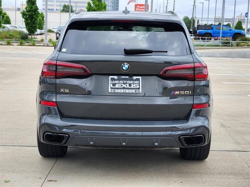 2023 BMW X5 M50i