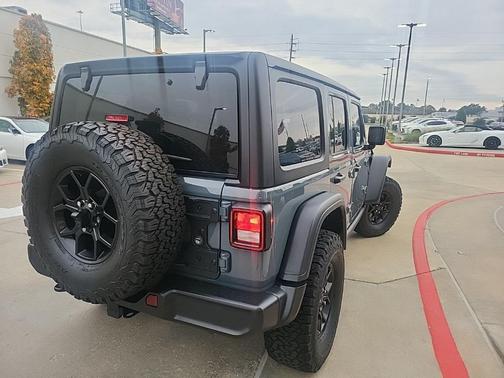 2025 Jeep Wrangler Willys