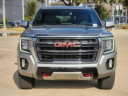 2023 GMC Yukon 4WD AT4