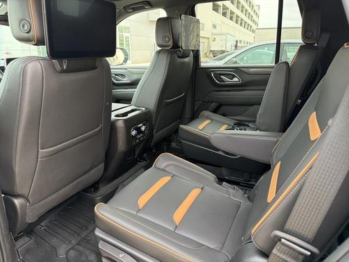 2023 GMC Yukon 4WD AT4
