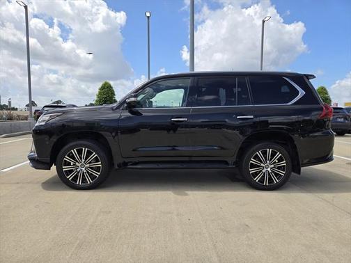 2020 Lexus LX 570 Three-Row