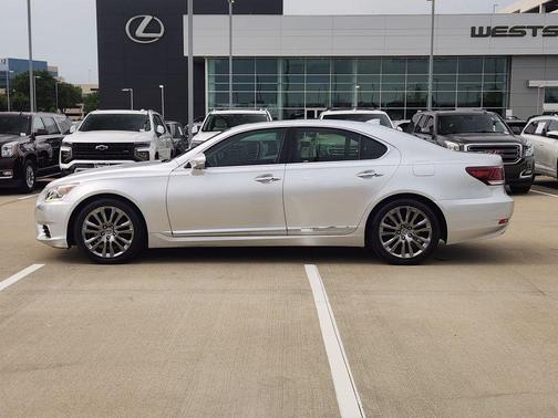 Silver 2016 Lexus LS 460 Base