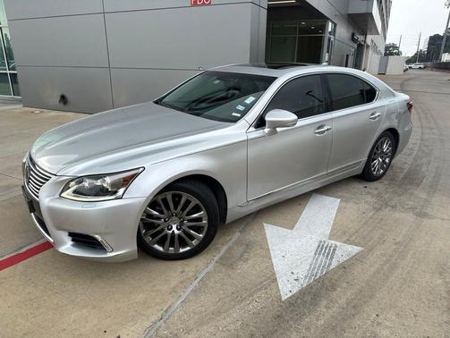 Silver 2016 Lexus LS 460 Base