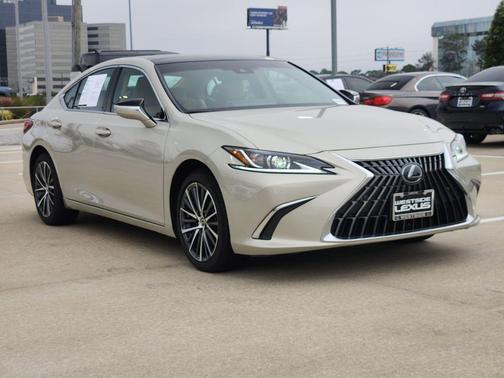 2025 Lexus ES 350 Base