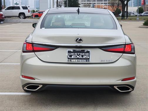 2025 Lexus ES 350 Base