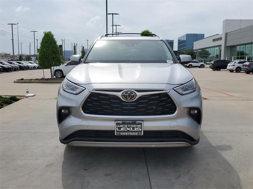 2023 Toyota Highlander Platinum