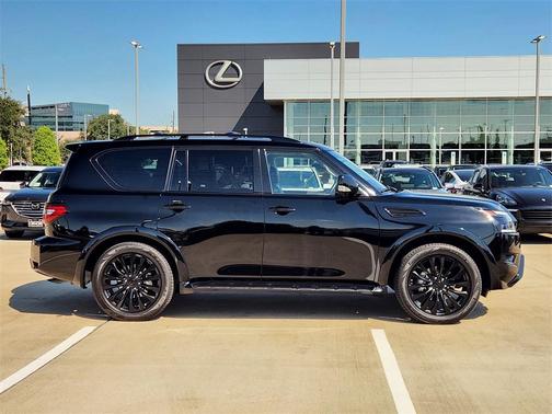 2023 Nissan Armada Platinum 2WD
