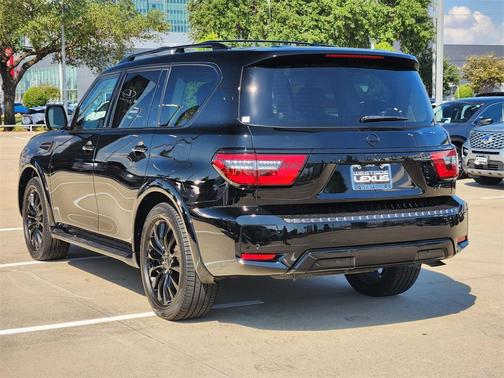 2023 Nissan Armada Platinum 2WD