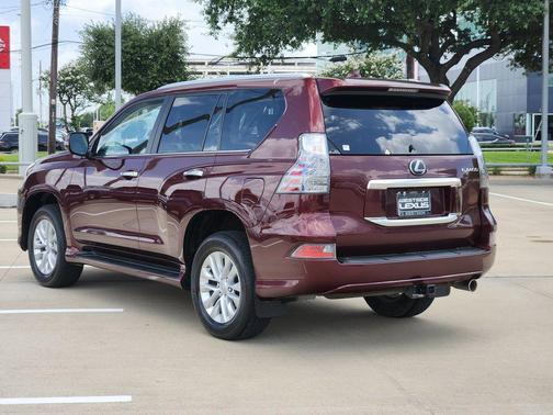 Mica 2021 Lexus GX 460 Premium