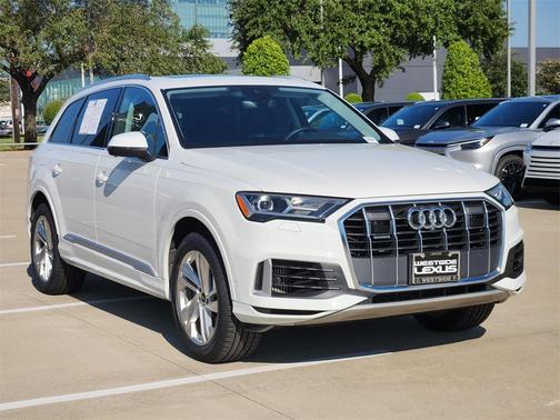 2022 Audi Q7 55 Premium Plus
