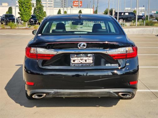 2017 Lexus ES 350 Base