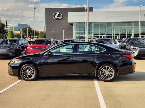 2017 Lexus ES 350 Base