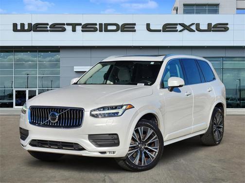 2020 Volvo XC90 T6 Momentum