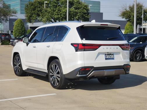 2025 Lexus LX 600 Luxury