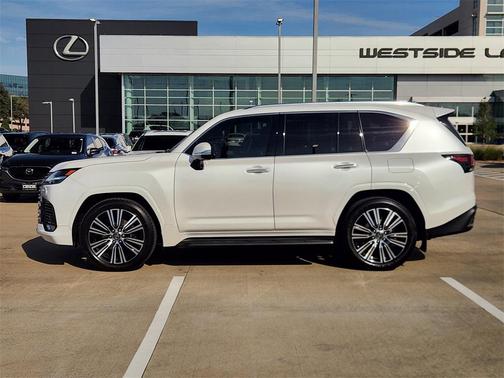 2025 Lexus LX 600 Luxury