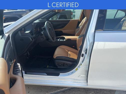 White 2023 Lexus ES 350 Base