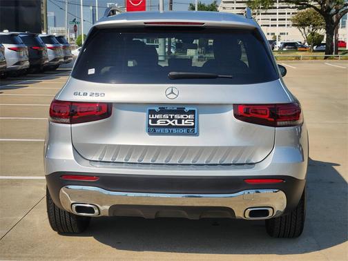 2021 Mercedes-Benz GLB 250 Base