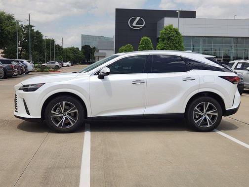 White 2023 Lexus RX 350 Premium
