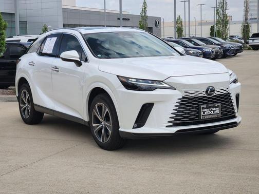 White 2023 Lexus RX 350 Premium