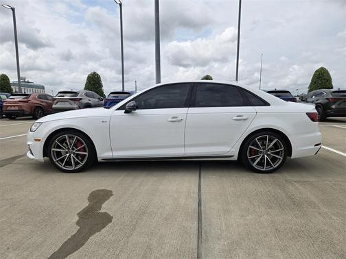 2018 Audi A4 2.0T Premium Plus