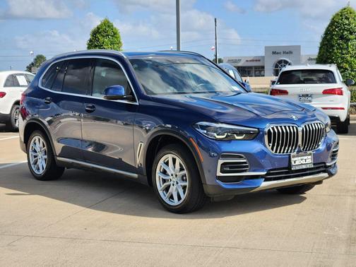Phytonic Blue Metallic 2022 BMW X5 xDrive40i