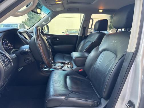 2014 INFINITI QX80 Base