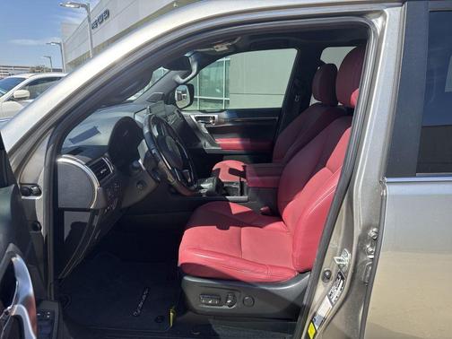 2023 Lexus GX 460 Premium