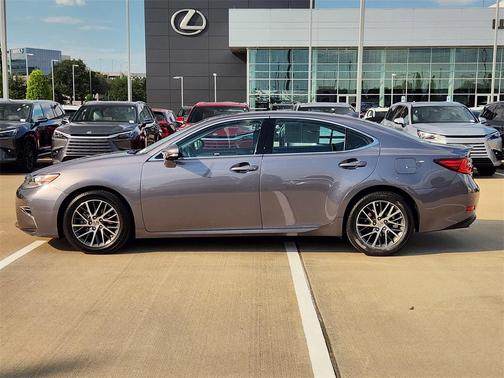 2018 Lexus ES 350 Base