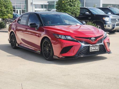 2020 Toyota Camry TRD