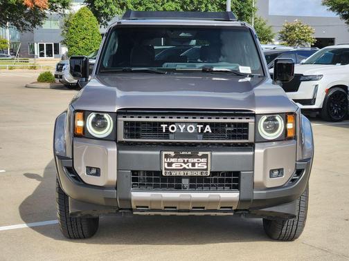 Meteor 2024 Toyota Land Cruiser Base
