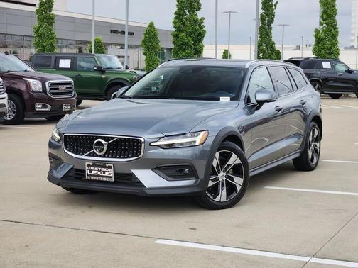 Gray 2020 Volvo V60 Cross Country T5