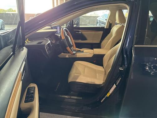 2022 Lexus RX 350L Base