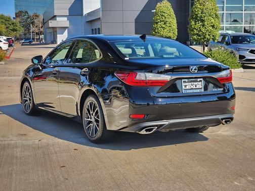 2018 Lexus ES 350 Base