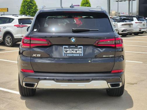 Dark Graphite Metallic 2020 BMW X5 sDrive40i