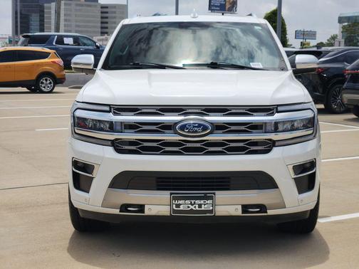 Star White Metallic Tri-Coat 2022 Ford Expedition Platinum