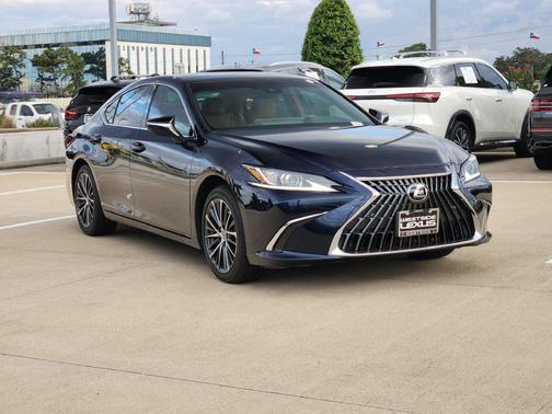 Mica 2024 Lexus ES 350 Base