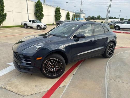 2021 Porsche Macan Macan