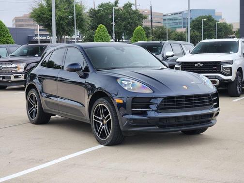 2021 Porsche Macan Macan