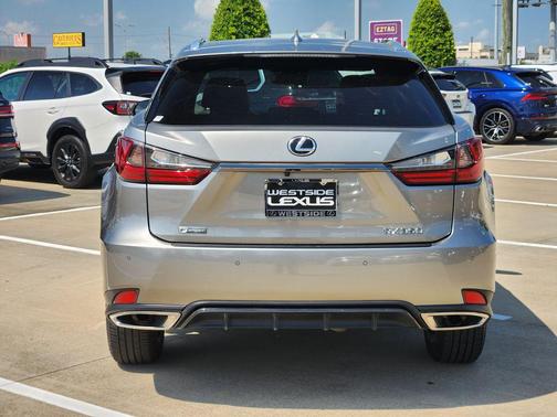 Silver 2022 Lexus RX 350 F SPORT Handling