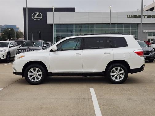 2011 Toyota Highlander SE