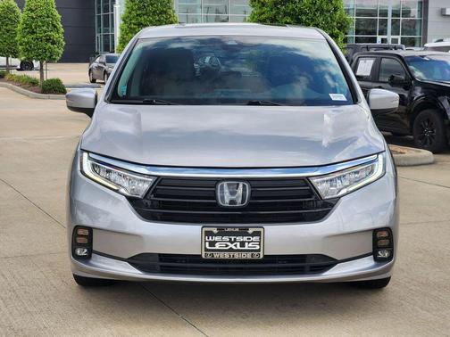 Silver 2022 Honda Odyssey EX-L