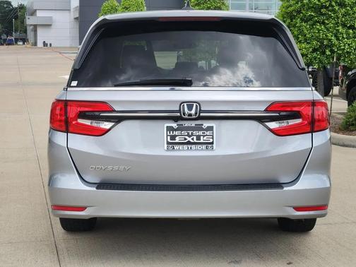 Silver 2022 Honda Odyssey EX-L